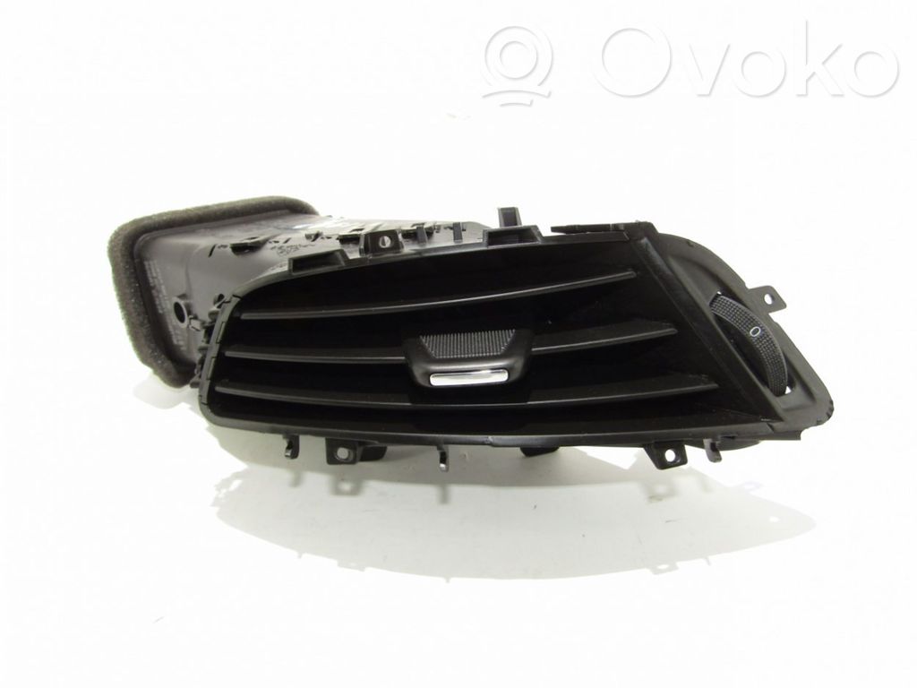 Opel Zafira C Grilă ventilație centrală 