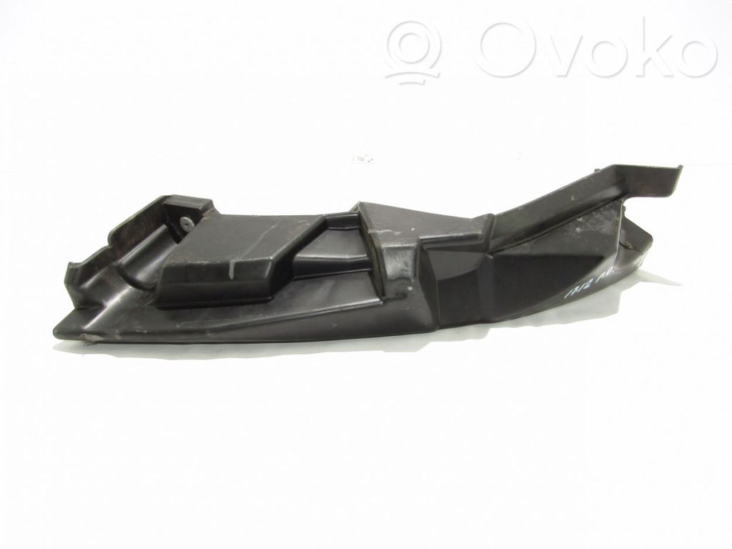 Renault Clio III Front bumper mounting bracket 