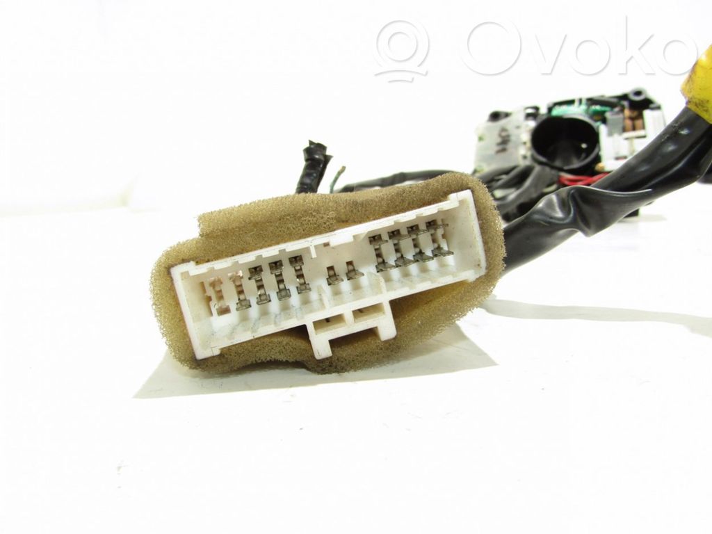 Multifunctional control switch/knob