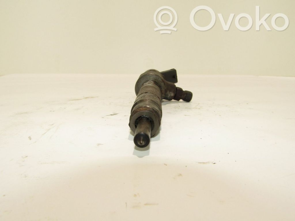 Inyector de combustible   0445110019