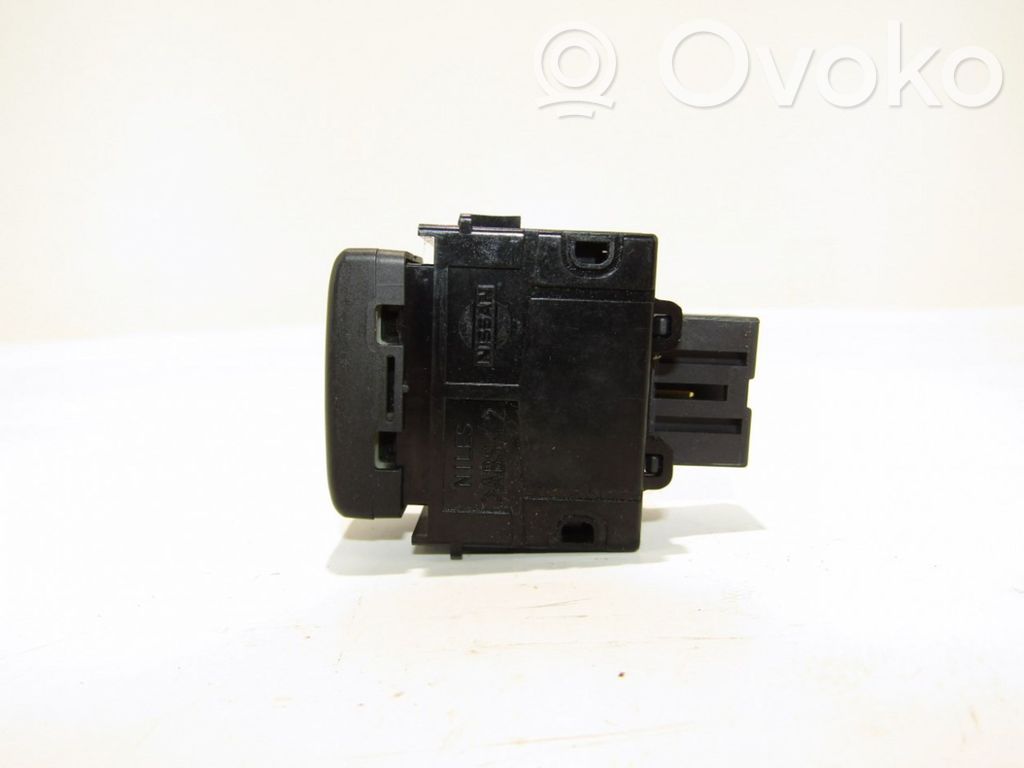 ESP (stability program) switch   KODO,NERA