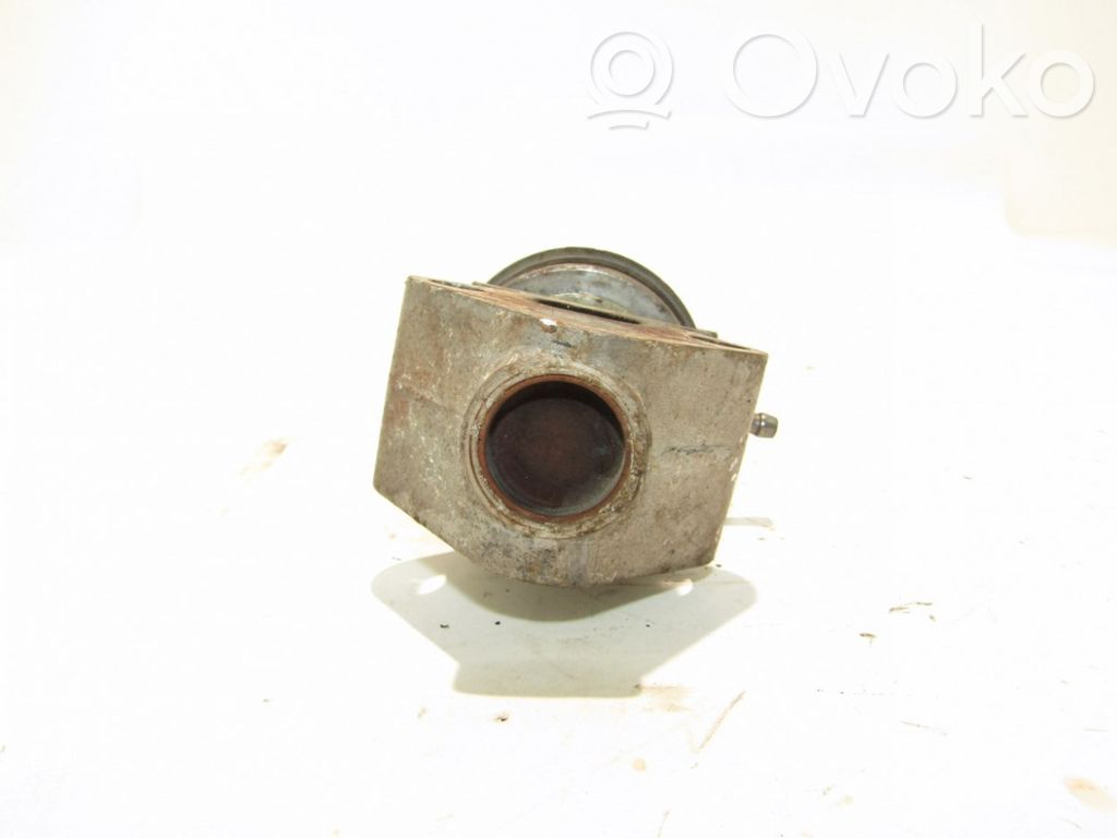 EGR-venttiili   036131503M