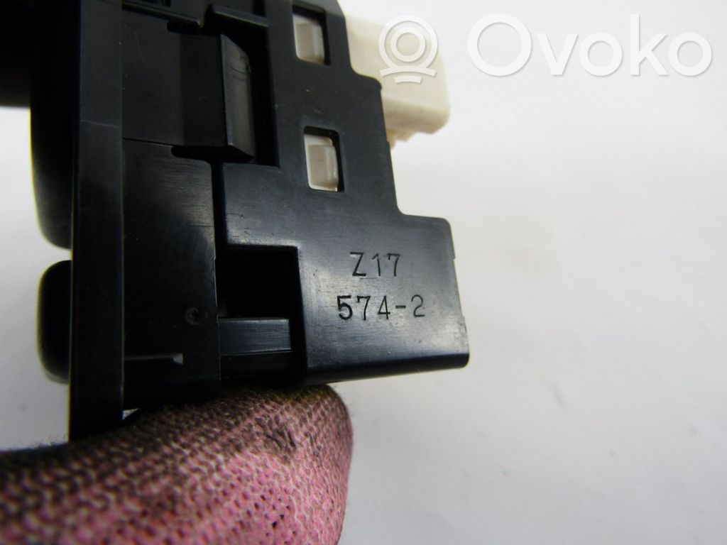 Toyota Prius (XW30) Interruttore specchietto retrovisore