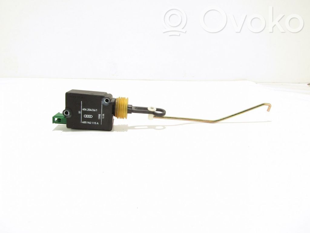 Motorino della chiusura centralizzata   4B5962115A