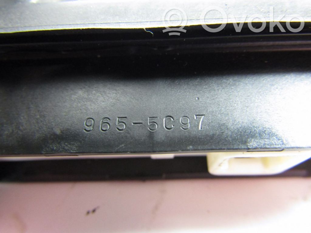 Interruptor para abrir la puerta trasera   9655C97