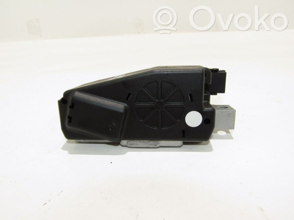 Ohjauspyörän lukitus   8K0905852D,033571101