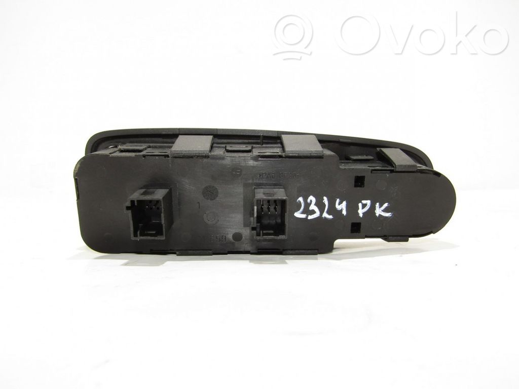 Comutator comandă geamuri electrice   96639383ZD