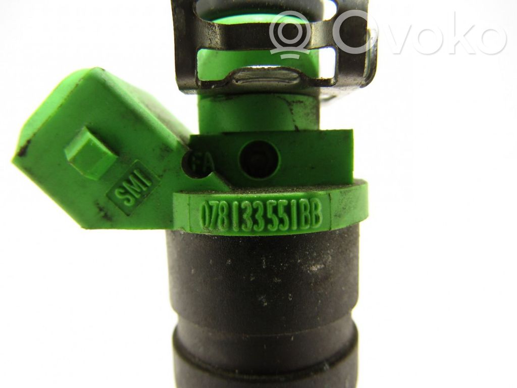 Injecteur de carburant   078133551BB