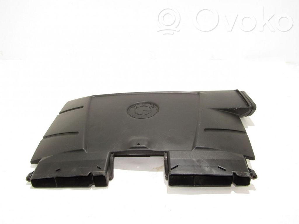 BMW 3 E90 E91 Air intake duct part 