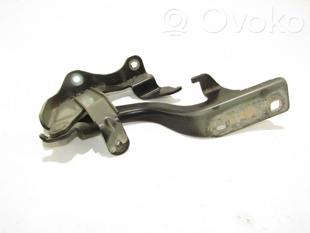 Opel Antara Konepellin saranat 