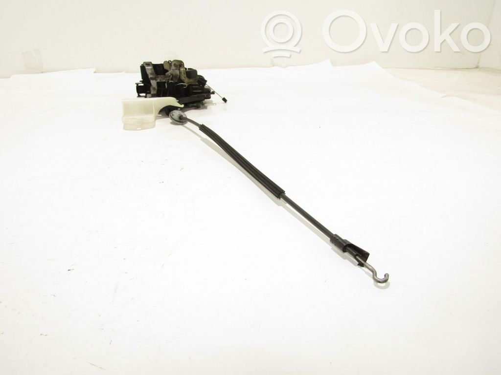 Front door lock   3B1837016