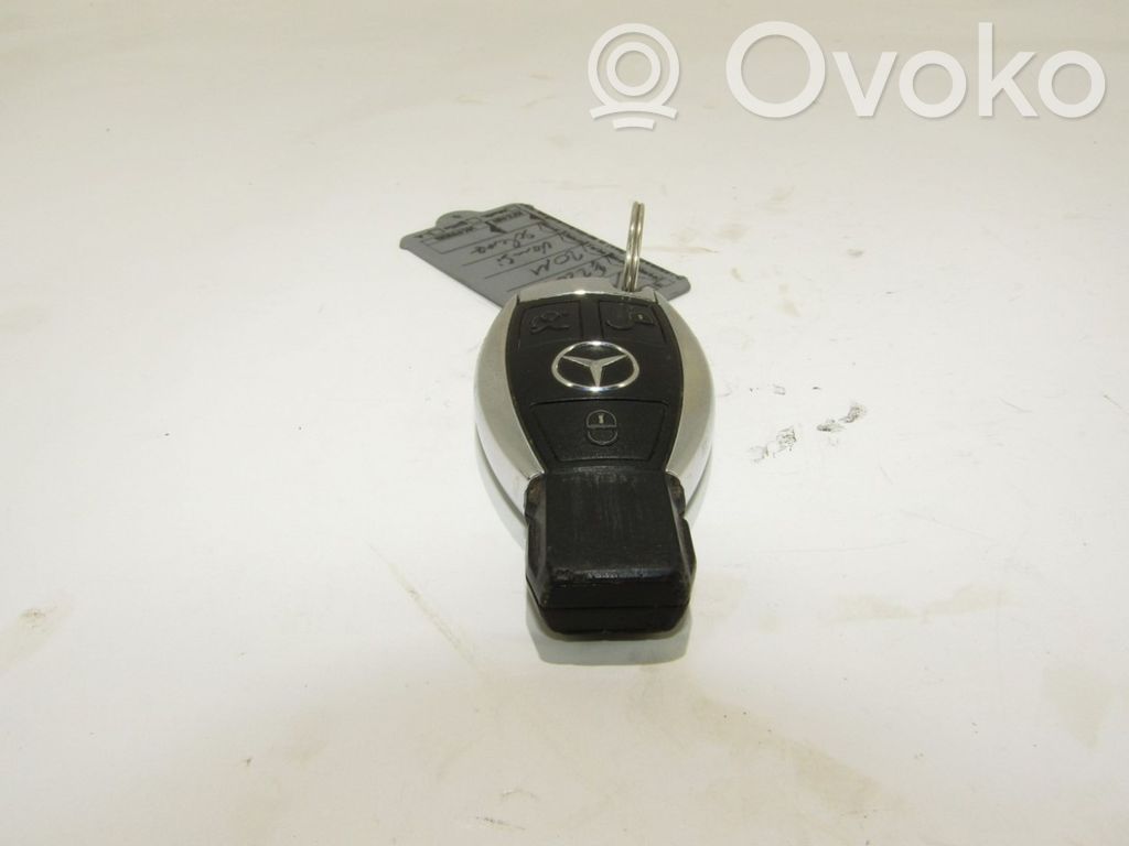 Mercedes-Benz E W212 Tarjeta/llave de arranque 