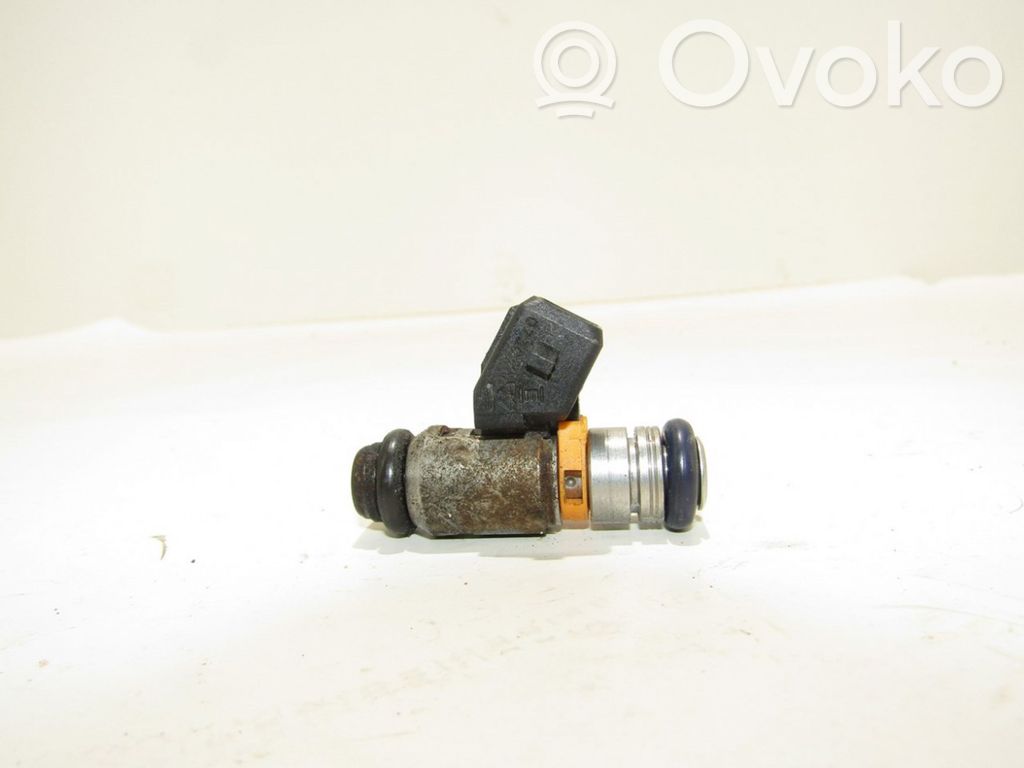 Fiat 500 Injector combustibil 