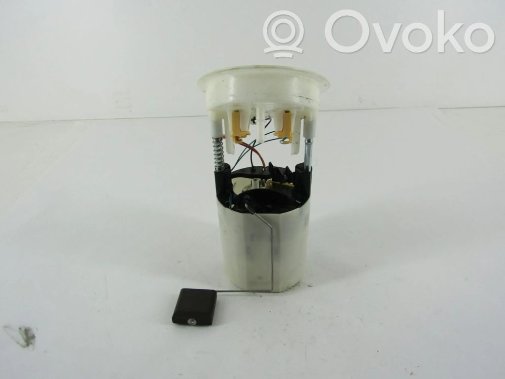 BMW 1 E81 E87 Bomba interna de combustible 