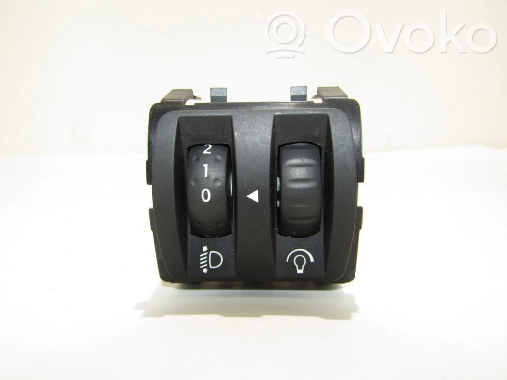 Bouton commande réglage hauteur de phares   251900567R
