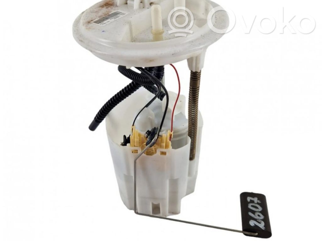 Opel Meriva B Bomba interna de combustible 