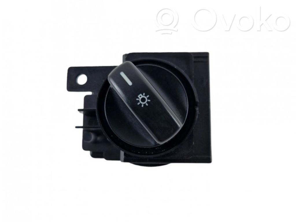 Interruptor de luz   1695452204