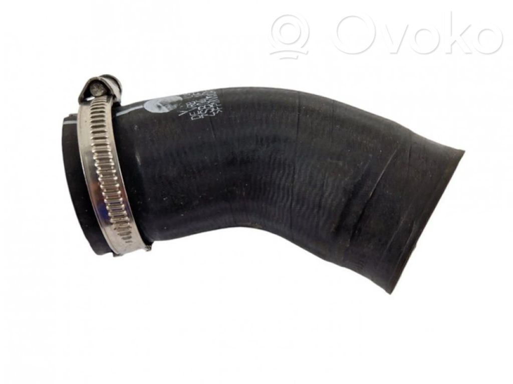 Interkūlera radiators   04L145828D