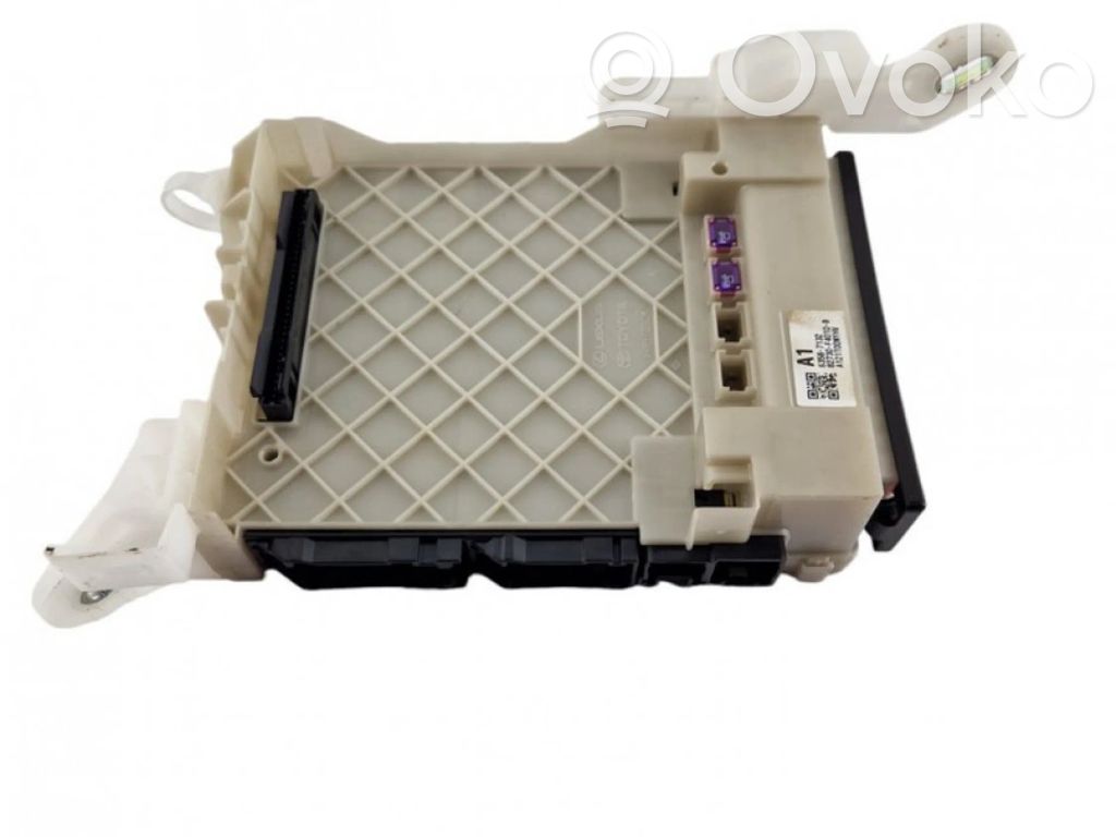 Módulo de fusible   63587132,82730F4010B