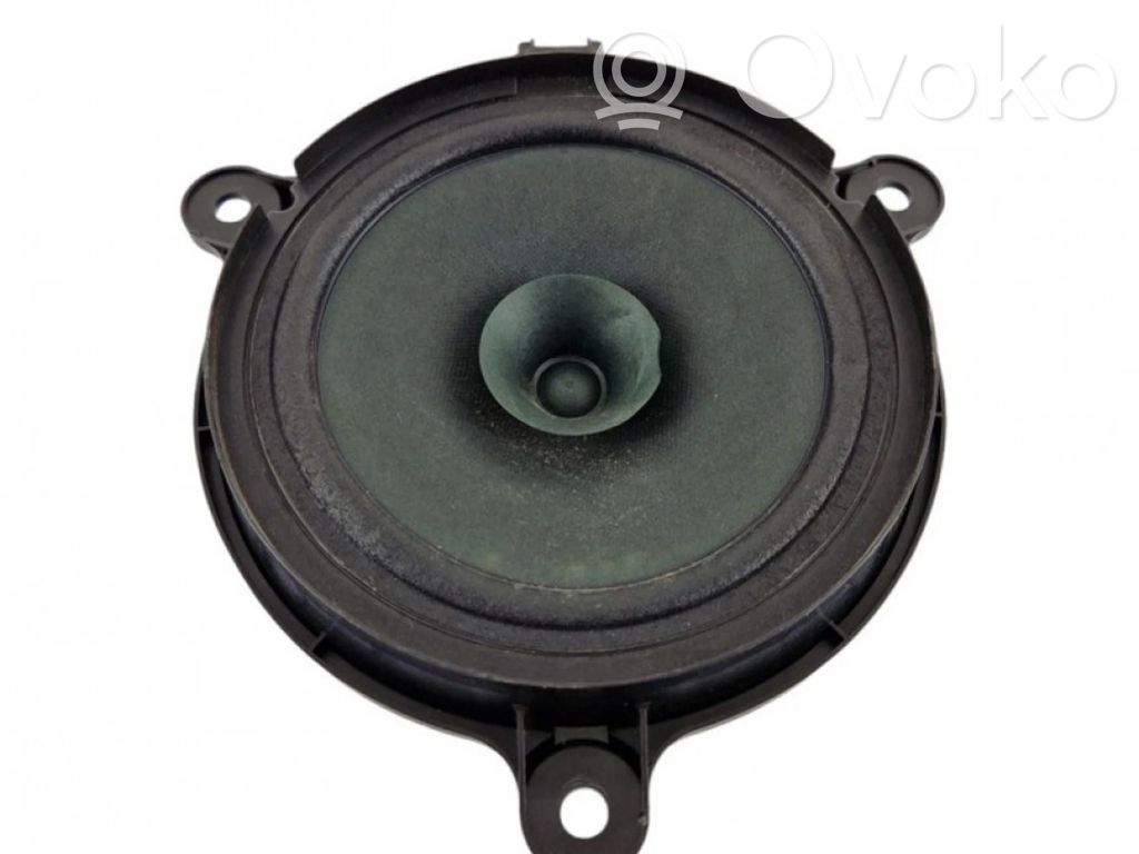 Mazda 3 III Tweeter uși spate 