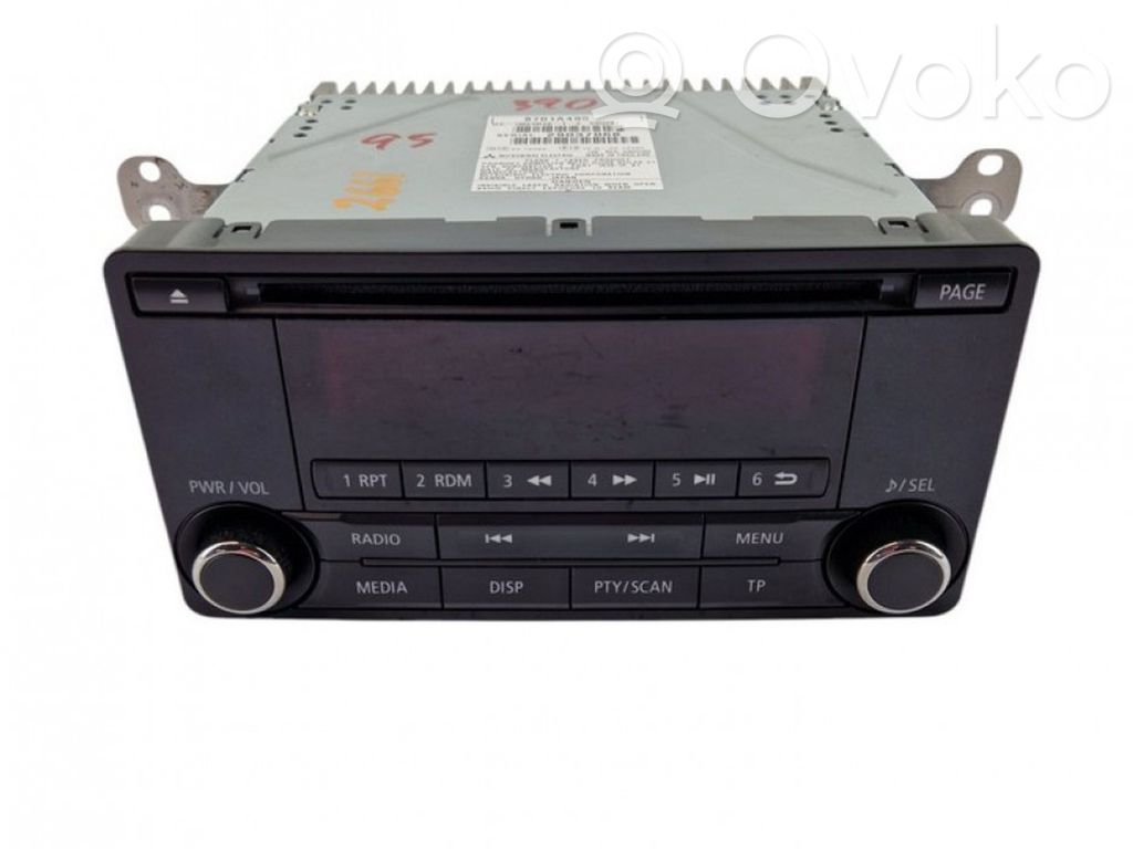 Mitsubishi Outlander Panel / Radioodtwarzacz CD/DVD/GPS 