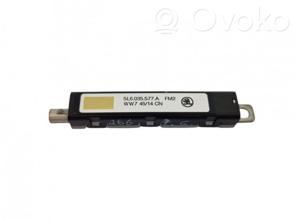 Amplificateur d'antenne   5L6035577A