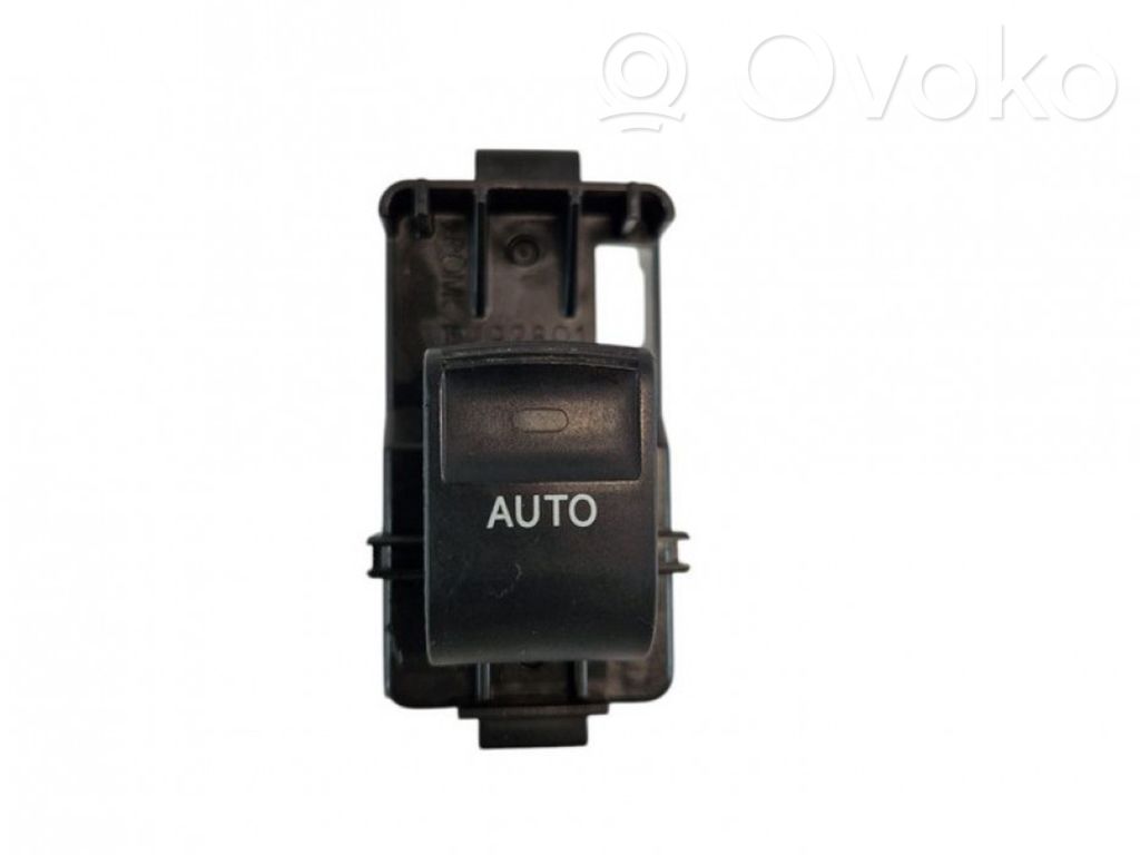 Toyota Prius (XW30) Interruttore di controllo dell’alzacristalli elettrico 