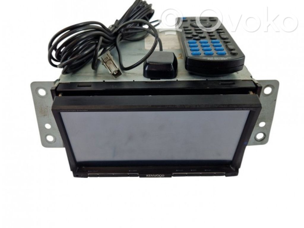 Mitsubishi L200 Panel / Radioodtwarzacz CD/DVD/GPS