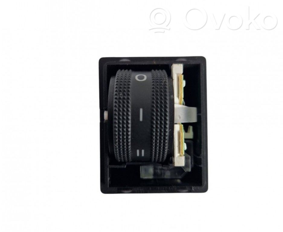 Bouton commande réglage hauteur de phares   8K0941301A