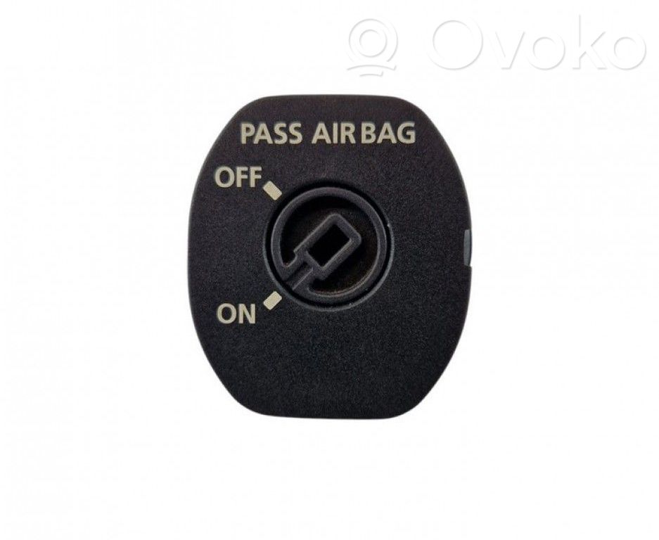 Land Rover Discovery 3 - LR3 Comutator pornit/oprit airbag pasager 