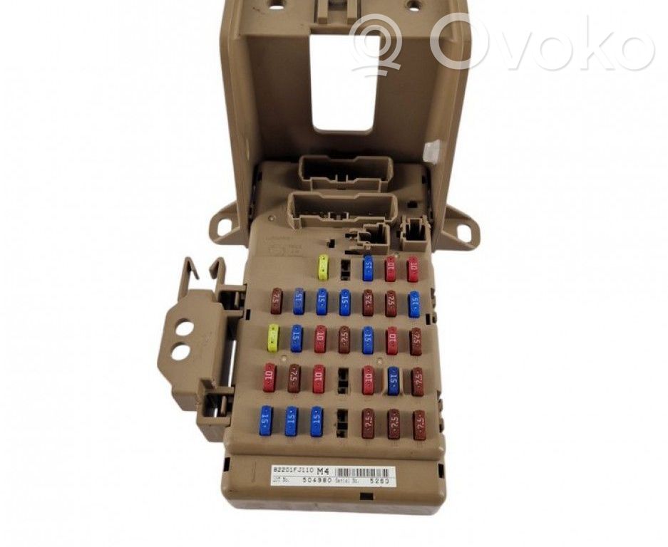 Fuse module   82201FJ100