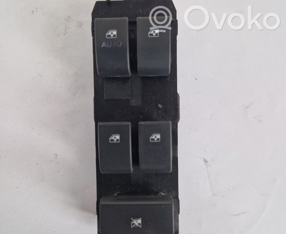 Opel Antara Comutator comandă geamuri electrice 