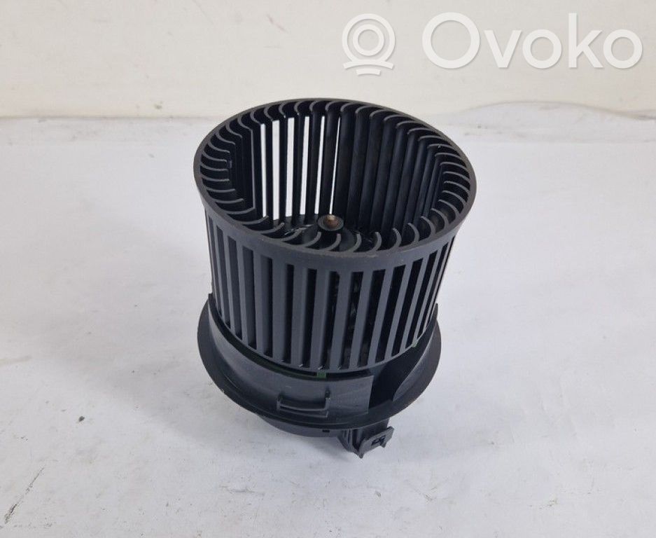 Heizungslüfter   T1013140A