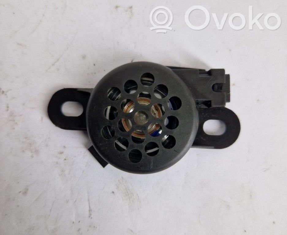 Sensor del altavoz de aparcamiento PDC   8E0919279