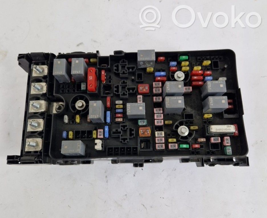 Jeep Cherokee Sulakemoduuli 