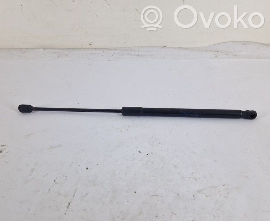 Audi A1 Tailgate/trunk strut/damper 