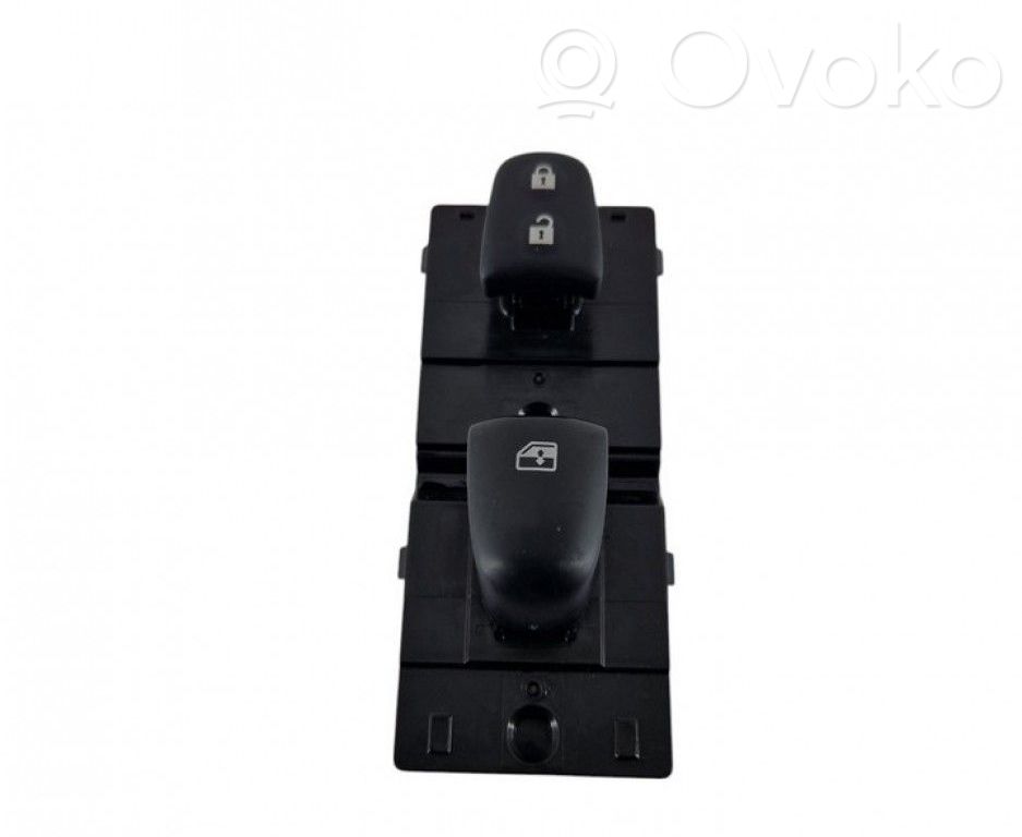 Renault Kadjar Electric window control switch 