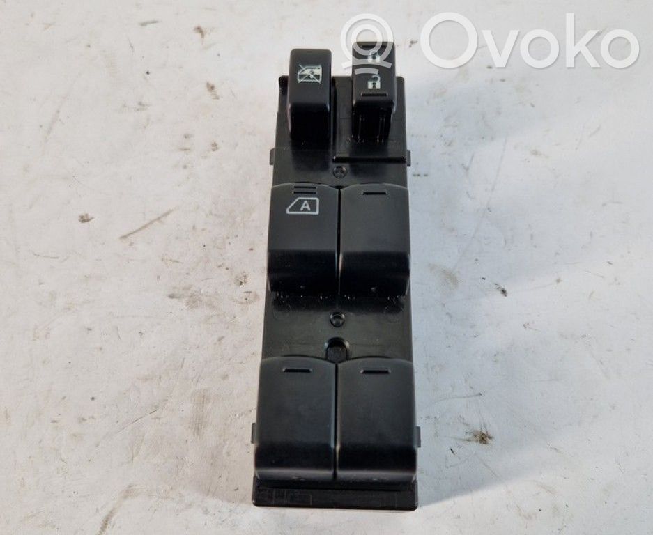 Subaru XV Interruttore di controllo dell’alzacristalli elettrico 