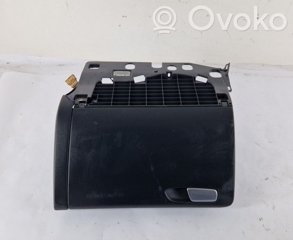 Audi A4 S4 B8 8K Guantera 
