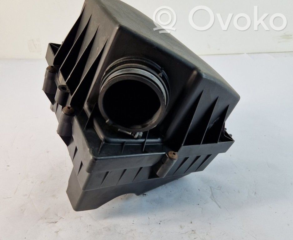 Opel Corsa E Air filter box 