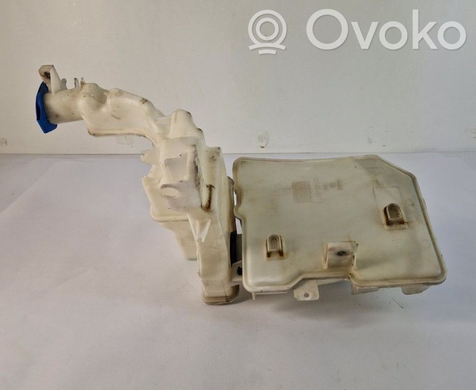 Volkswagen PASSAT B6 Rezervor lichid spălare parbriz 