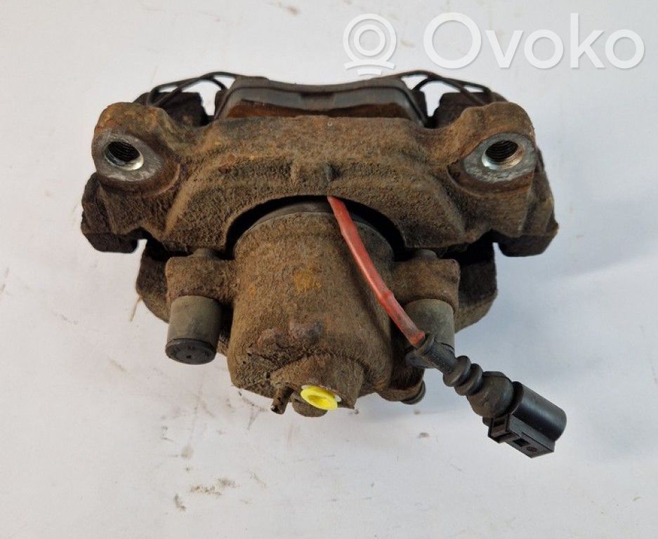 Caliper de freno delantero