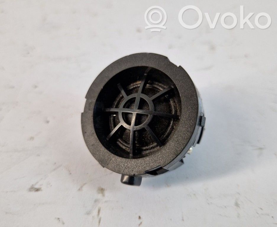 Opel Zafira C Altavoz de la puerta delantera 