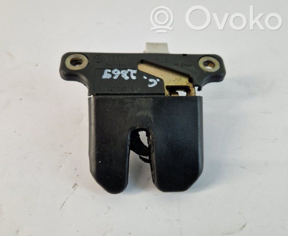 Audi A6 S6 C5 4B Serrure de loquet coffre