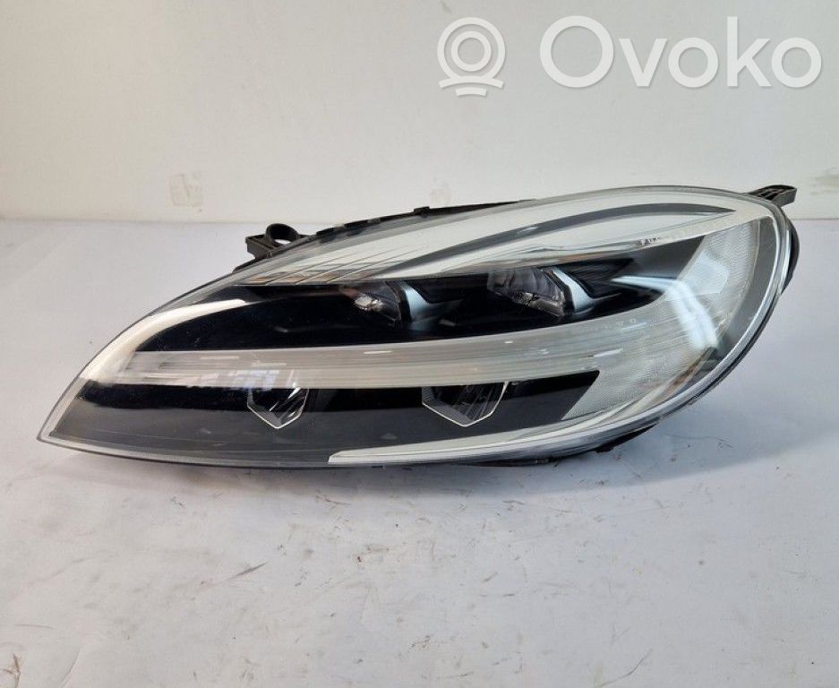 Volvo V40 Headlight/headlamp 