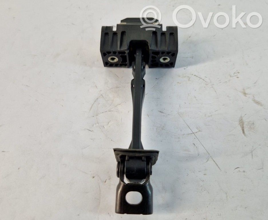 Volkswagen Jetta VI Ogranicznik drzwi tylnych 