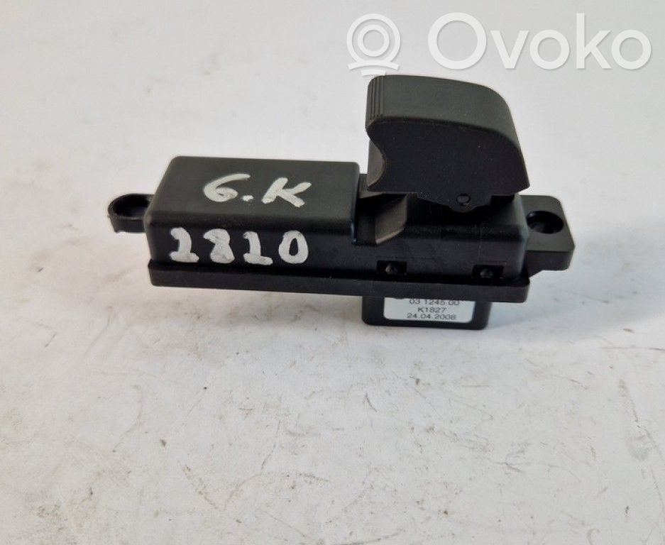 Electric window control switch   D65166370,D65166370,D65166370