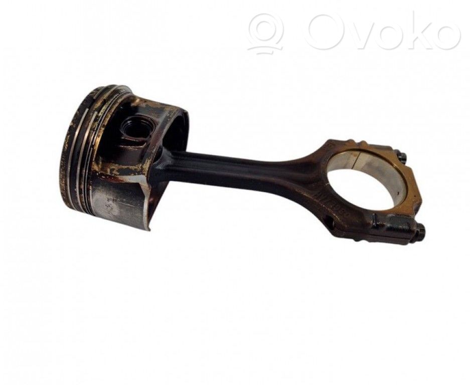 Volkswagen Golf V Piston 