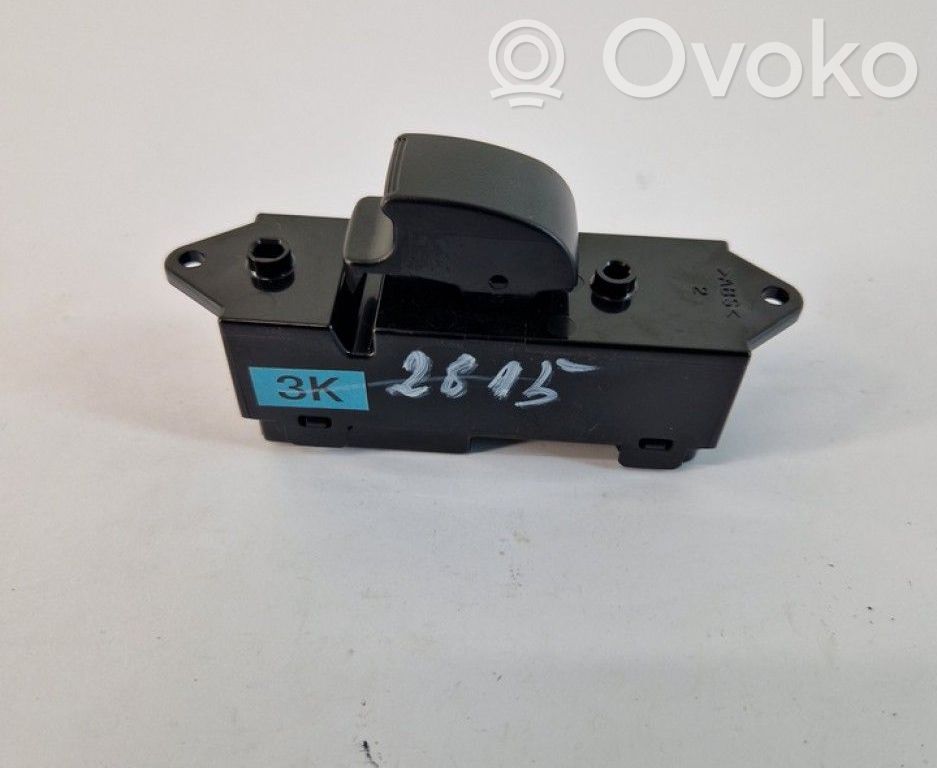 Comutator comandă geamuri electrice   8608A184,8608A184,8608A184,C8DD644M