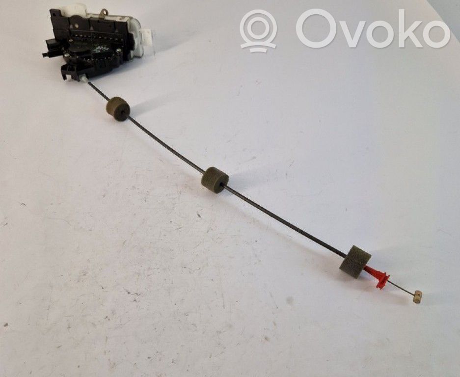 Ford Mondeo Mk III Front door lock 